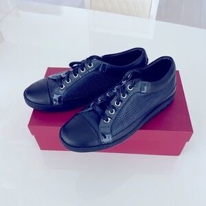 Salvatore Ferragamo Snickers Navy Leather Shoes 7M NWB